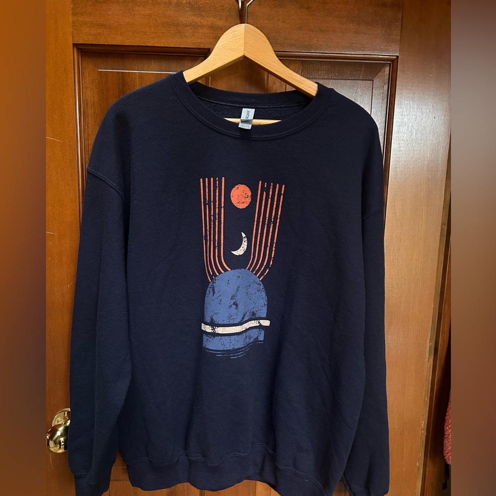 Gildan Crewneck Sweater - Navy with funky Graphic